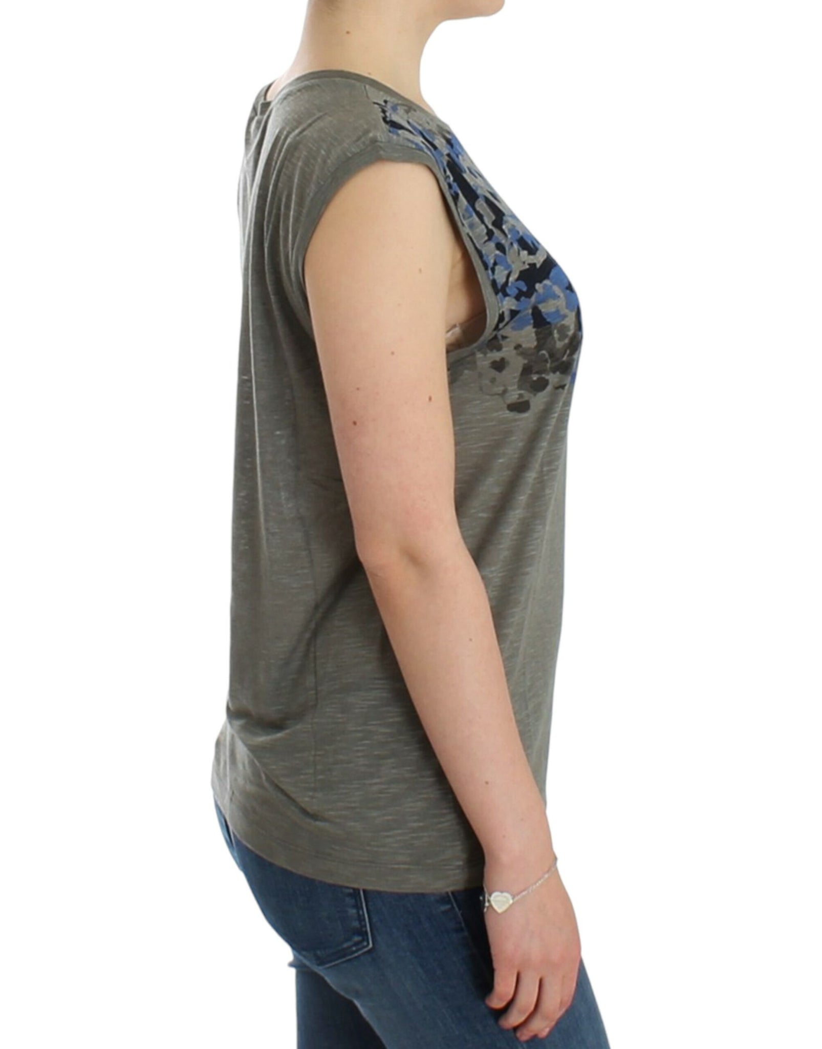 Gray print sleeveless t-shirt