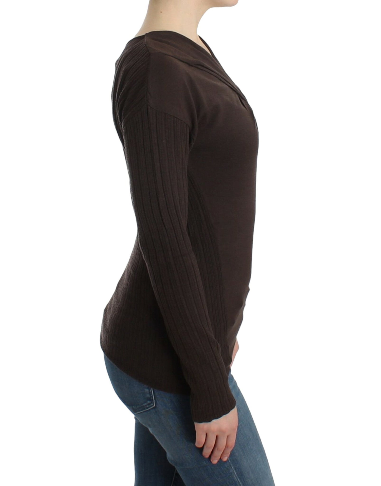 Brown knitted wool sweater