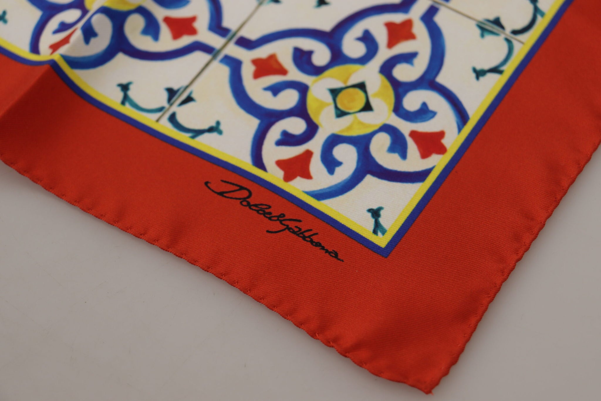 Multicolor Majolica Pattern Square Handkerchief