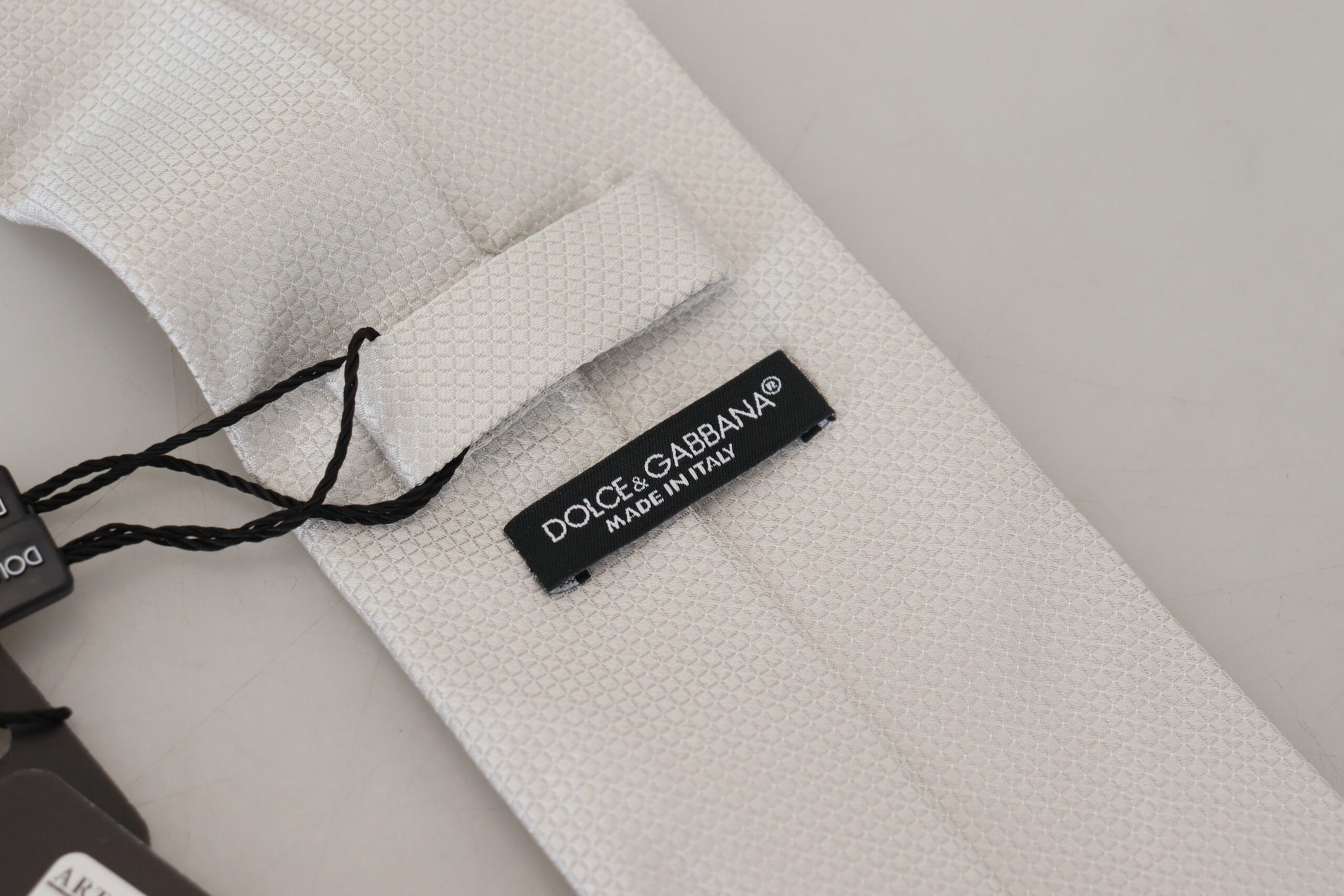 Dolce & Gabbana Off White Silk Patterned Narrow Mens Necktie Tie