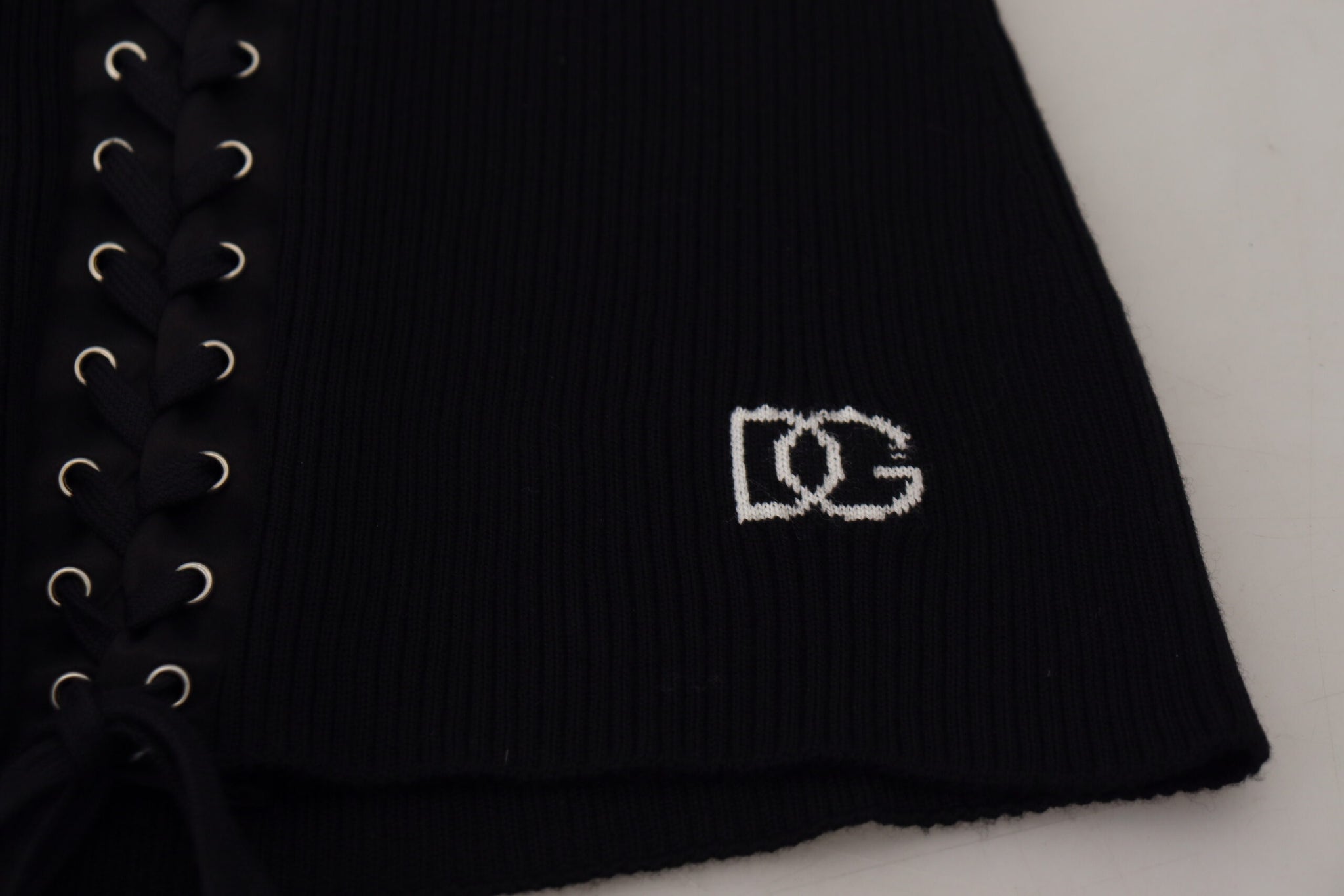 Dolce & Gabbana Black Wool Knitted Tie Up Slim Fit Sweater