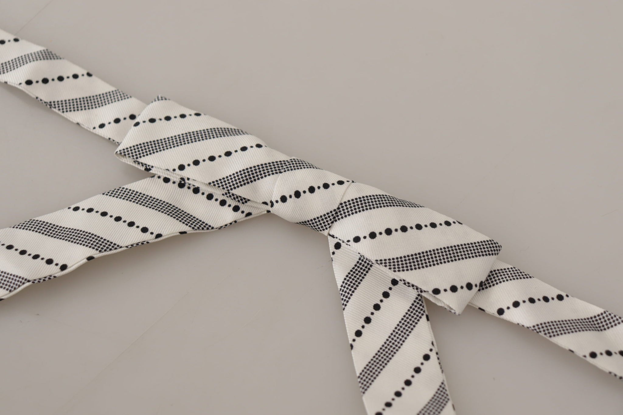 White Black Polka Dot 100% Silk Neck Papillon Bow Tie