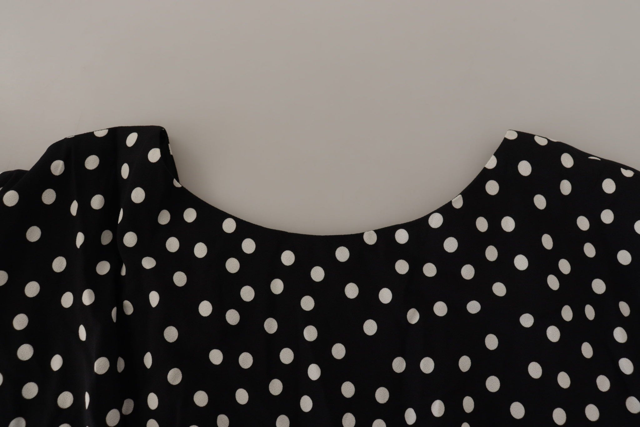 Black White Polka Dots Sheath Midi Viscose Dress